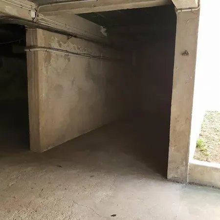 Apartment Avec Place De Parking Nancy